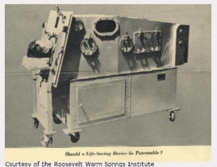 Figura 3. A central telefônica localizava-se no primeiro andar do Castelo Mourisco. Este equipamento também está preservado no Acervo do Museu da Vida Fiocruz. Imagem: Departamento de Arquivo e Documentação – Casa de Oswaldo Cruz /Fiocruz